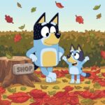 Bluey crea un mercado de hojas en el jardin